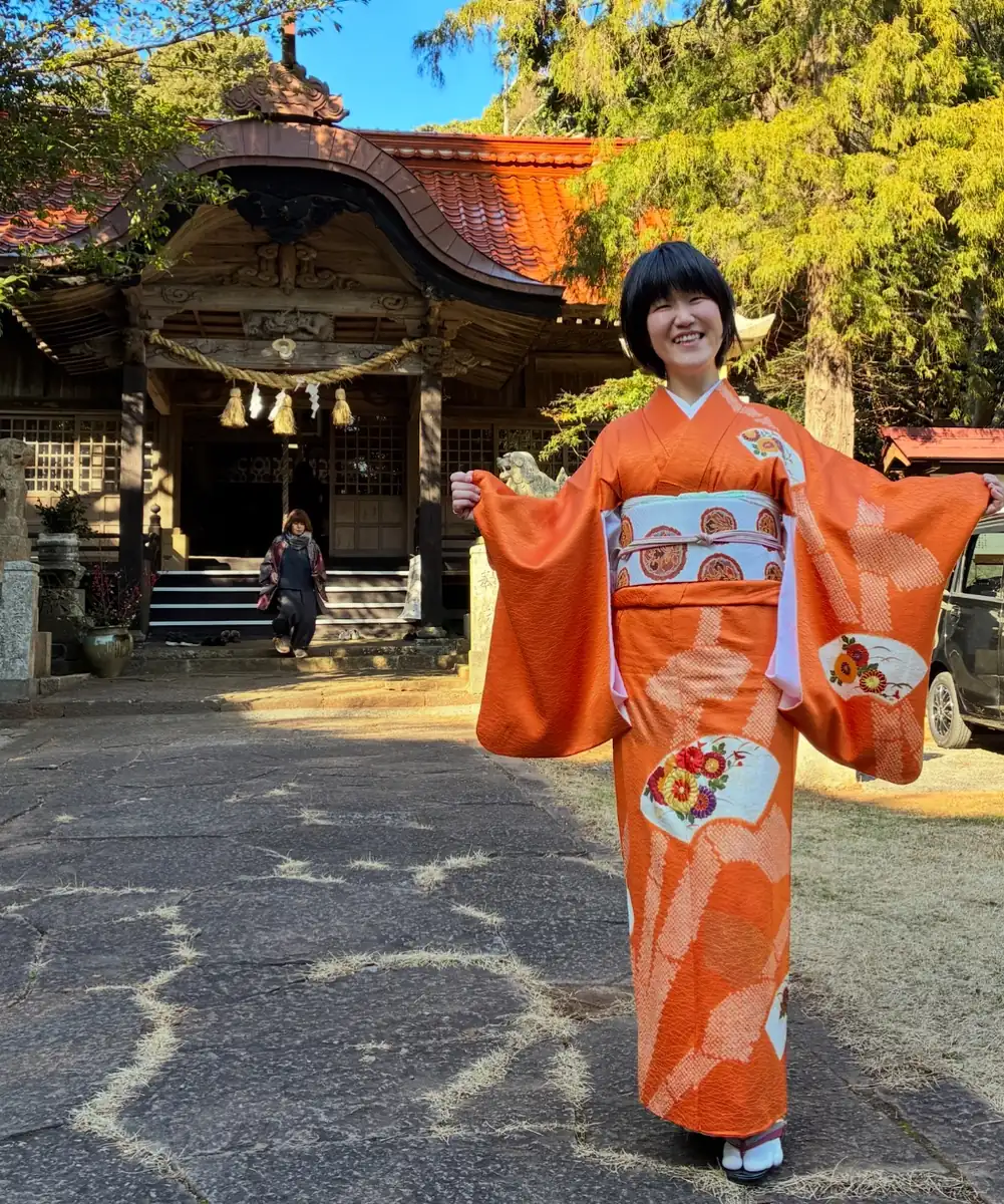 着物で晴れやかに過ごす写真